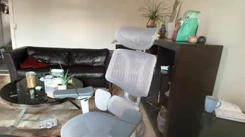 Bjorn online show from July 2026 06:54:01 PM