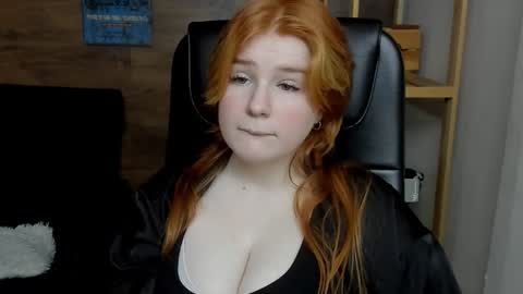 Snapshot of java_fire chatting on January 2025 06:49:02 PM Katerina online show from January 2025 06:49:02 PM