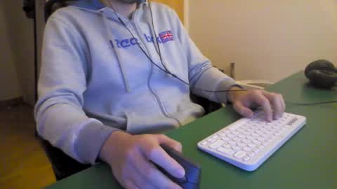 Snapshot of javi94valenciap chatting on March 2025 05:28:02 PM javi94valenciap online show from March 2025 05:28:02 PM