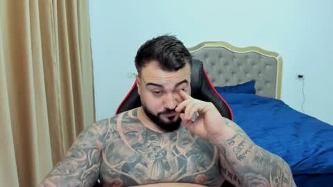 Snapshot of javicute4u chatting on December 2024 08:26:02 PM Javi online show from December 2024 08:26:02 PM