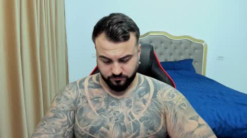 Snapshot of javicute4u chatting on December 2024 10:46:02 PM Javi online show from December 2024 10:46:02 PM