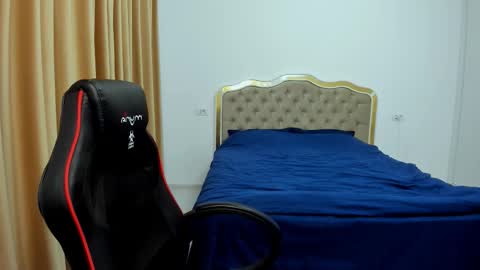 Snapshot of javicute4u chatting on September 2025 07:59:01 PM Javi online show from September 2025 07:59:01 PM