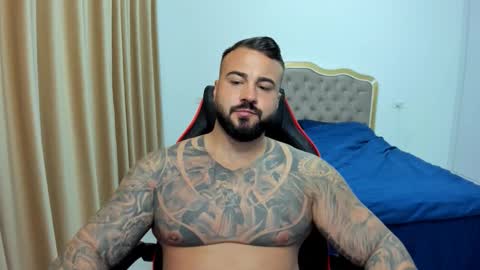 Snapshot of javicute4u chatting on October 2025 09:56:01 PM Javi online show from October 2025 09:56:01 PM