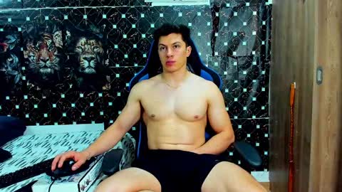 Snapshot of javiersexymann chatting on May 2026 10:28:01 PM Javier online show from May 2026 10:28:01 PM
