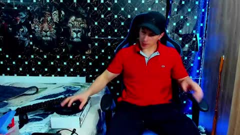 Snapshot of javiersexymann chatting on May 2026 04:41:02 AM Javier online show from May 2026 04:41:02 AM