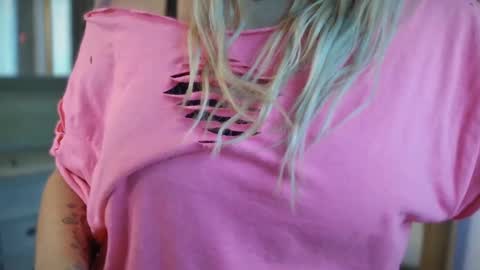 JAV online show from September 2025 06:45:01 PM