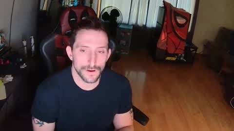 jaxjohnson12 online show from May 2026 07:44:01 PM