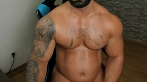 JaxonHunk online show from January 2026 10:02:01 PM