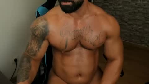 Snapshot of jaxonhunk chatting on June 2026 12:32:02 AM JaxonHunk online show from June 2026 12:32:02 AM