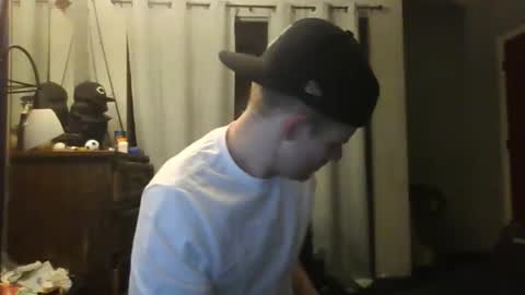 Snapshot of jaybrik92 chatting on November 2025 07:19:02 AM Jlio Delgauto online show from November 2025 07:19:02 AM