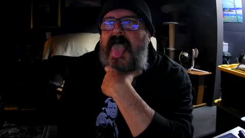 Grand Zaddy or Jay its casual online show from May 2026 07:02:02 AM