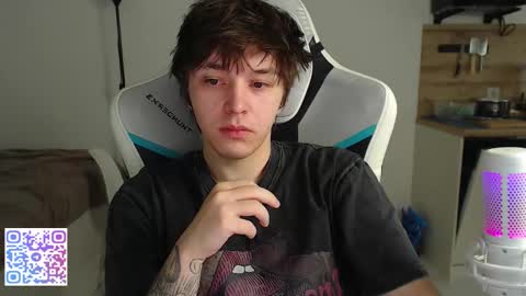 Jayce online show from December 2025 02:41:01 AM