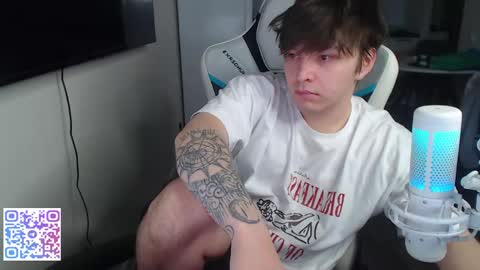 Snapshot of jayce_icestone chatting on May 2026 04:36:01 PM Jayce online show from May 2026 04:36:01 PM