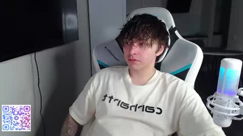 Jayce online show from July 2026 04:18:01 AM