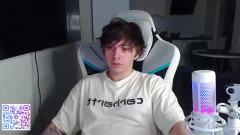 Jayce online show from July 2026 06:47:02 PM