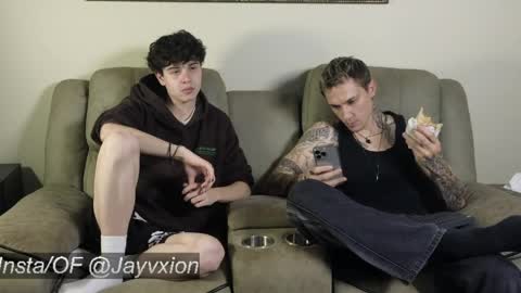 THE HOUSE online show from April 2026 04:22:02 PM