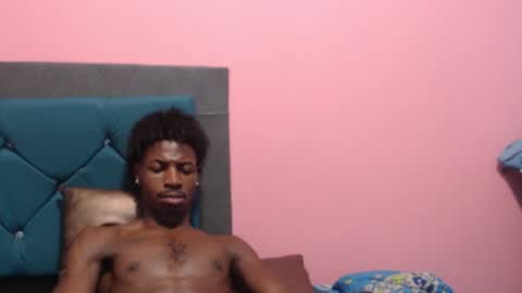 Snapshot of jaycolinss chatting on December 2024 03:33:02 AM jaycollins online show from December 2024 03:33:02 AM