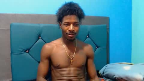 Snapshot of jaycolinss chatting on January 2025 03:34:02 AM jaycollins online show from January 2025 03:34:02 AM