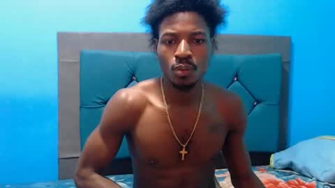 Snapshot of jaycolinss chatting on January 2025 06:49:02 AM jaycollins online show from January 2025 06:49:02 AM