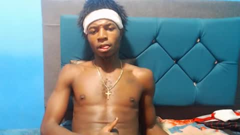 Snapshot of jaycolinss chatting on January 2025 12:35:01 PM jaycollins online show from January 2025 12:35:01 PM