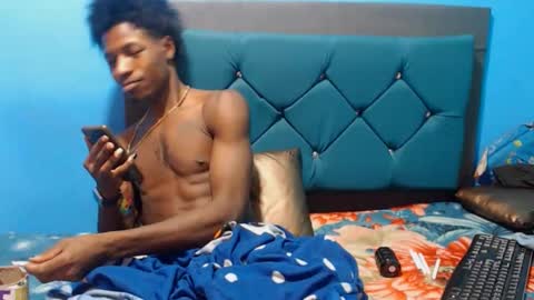 Snapshot of jaycolinss chatting on January 2025 02:00:02 AM jaycollins online show from January 2025 02:00:02 AM