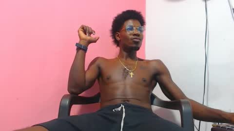 Snapshot of jaycolinss chatting on January 2025 05:26:02 AM jaycollins online show from January 2025 05:26:02 AM