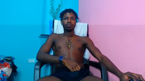 Snapshot of jaycolinss chatting on January 2025 02:55:01 AM jaycollins online show from January 2025 02:55:01 AM