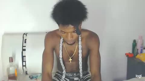 Snapshot of jaycolinss chatting on February 2025 08:18:02 AM jaycollins online show from February 2025 08:18:02 AM