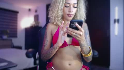 jayda fuego online show from March 2026 01:38:01 AM