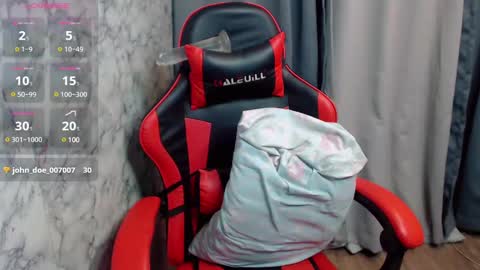 Jayda Khalifa  online show from December 2024 04:29:02 PM