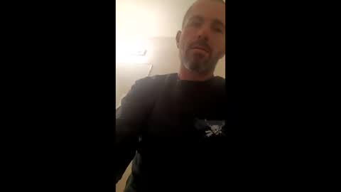 jaydog772324 online show from April 2026 04:04:02 PM