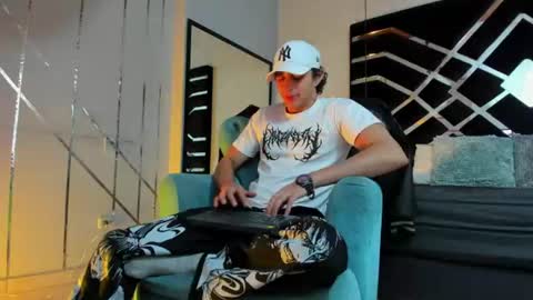 Jay Taylor online show from June 2026 11:34:01 AM