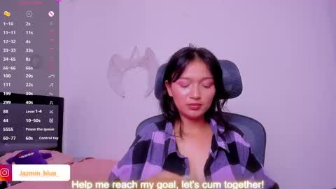 Jazmin online show from January 2025 10:01:01 PM