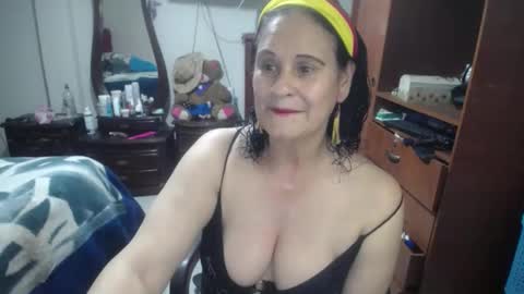 jazmim online show from May 2026 04:11:01 PM