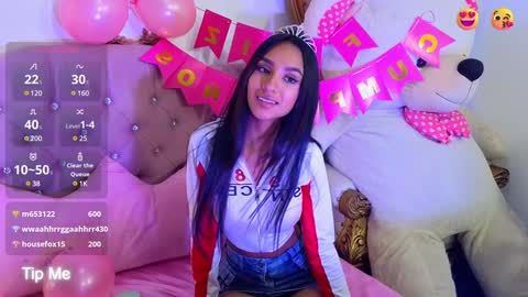 Snapshot of jazmin_tay chatting on January 2025 10:35:01 PM Jazmin online show from January 2025 10:35:01 PM