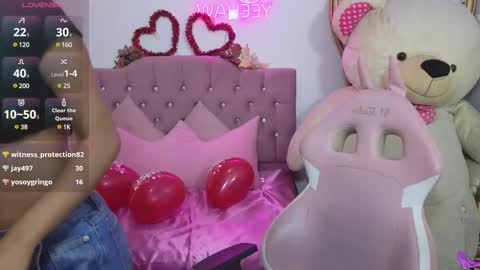 Snapshot of jazmin_tay chatting on February 2025 01:36:01 AM Jazmin online show from February 2025 01:36:01 AM