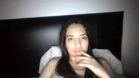 jazminojeda online show from April 2026 04:52:02 AM