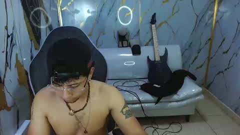 jbarto_ online show from June 2026 03:08:01 AM