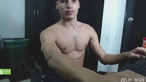 Snapshot of jbunny03 chatting on December 2024 11:28:02 PM Lin online show from December 2024 11:28:02 PM