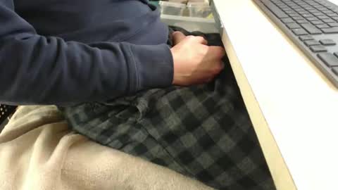 Snapshot of jc200000 chatting on December 2025 09:43:02 PM jc200000 online show from December 2025 09:43:02 PM