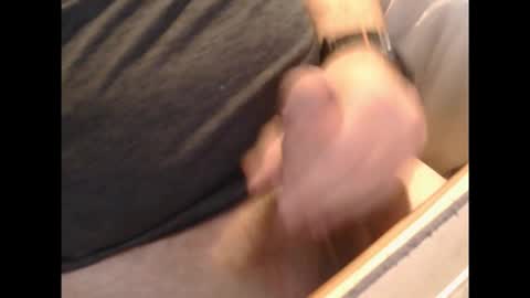 jcdogg11 online show from October 2025 05:06:02 PM