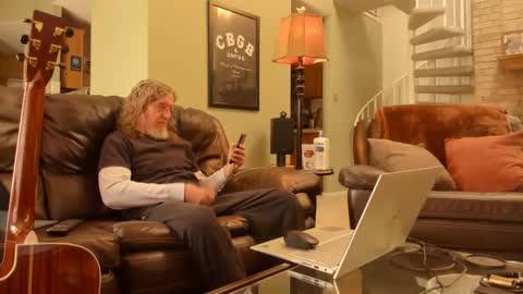 JDinEuless online show from January 2025 08:14:01 PM