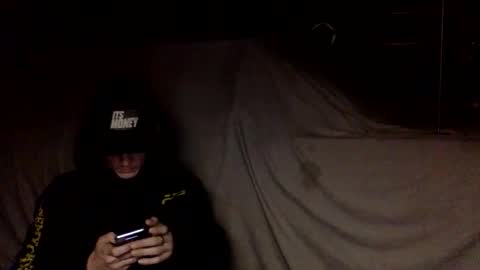 Snapshot of jdubba420 chatting on November 2025 03:06:01 AM jdubba420 online show from November 2025 03:06:01 AM