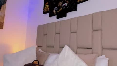 Snapshot of jean_lopez chatting on March 2026 05:58:02 AM Jean axelcrow Modelo Independiente online show from March 2026 05:58:02 AM