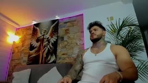Jean  axelcrow       Modelo Independiente online show from July 2026 04:41:02 AM