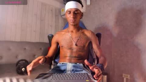 Snapshot of jean_steevin chatting on February 2026 08:56:02 PM JEAN online show from February 2026 08:56:02 PM