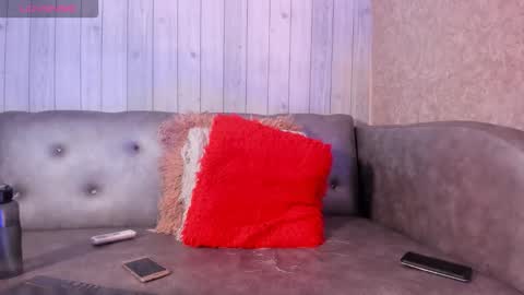 Snapshot of jean_steevin chatting on February 2026 05:55:01 PM JEAN online show from February 2026 05:55:01 PM