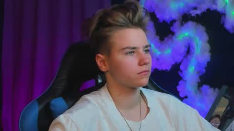 Snapshot of jean_wilsons chatting on November 2025 11:10:02 AM jean_wilsons online show from November 2025 11:10:02 AM