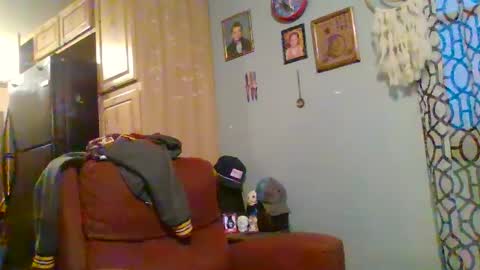 Snapshot of jearnold44 chatting on February 2025 10:50:01 PM jearnold44 online show from February 2025 10:50:01 PM