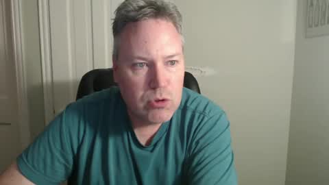 JE online show from October 2025 03:34:02 AM